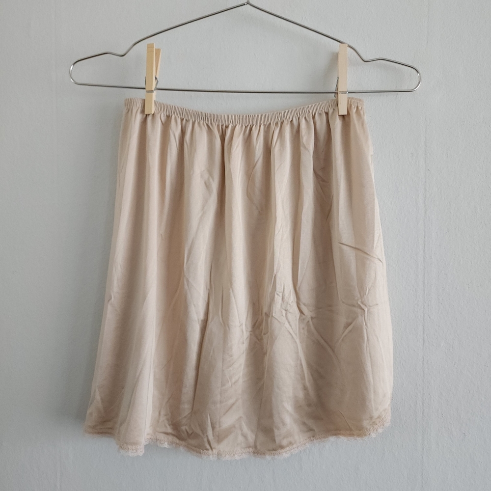 Lovely Vintage Satin Slip